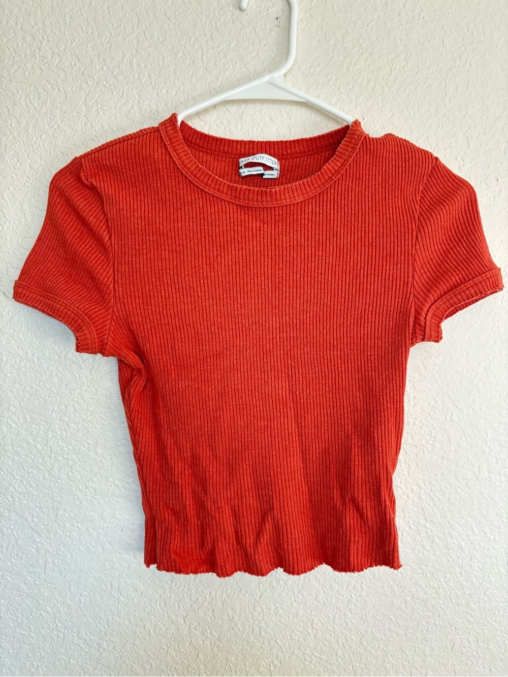 Urban Outfitters Ribbed Short Sleeve Crop Top - Orange-Red